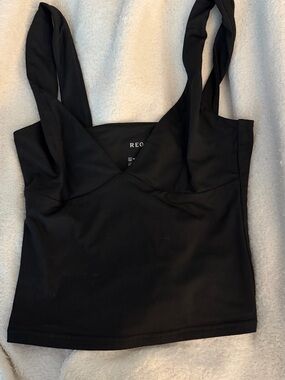 ReoRia Black V-Neck  Camisole